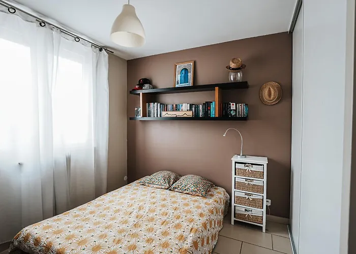 Lejlighed T3 Cosy Et Lumineux Avec Garage A 2 Pas Du Centre ! *